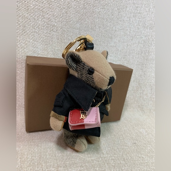 Burberry Lola Bag Thomas Bear Keychain - Picture 8 of 14